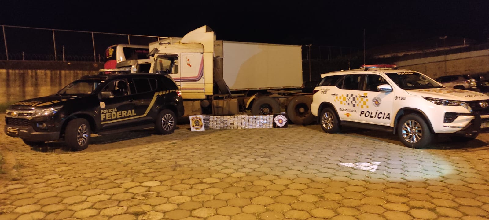 Condutor foi preso em flagrante - Foto: PMR-SP/Divulga&ccedil;&atilde;o 